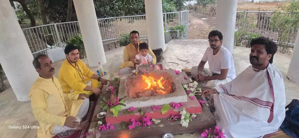 Pandit For Puja in Santacruz